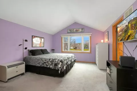 Bedroom - 360 Cimarron Ct, Aurora, IL 60504 photo 3 of 4