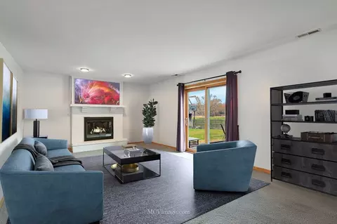 Living - 360 Cimarron Ct, Aurora, IL 60504 photo 3 of 5