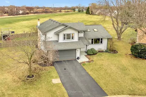 View/Area - 360 Cimarron Ct, Aurora, IL 60504 photo 1 of 6