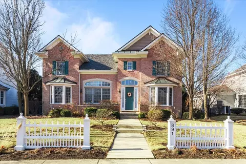 891 Carroll Rd, Lake Forest, IL 60045