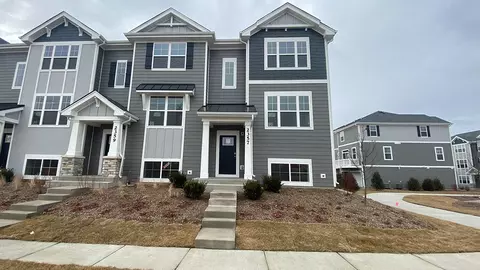 2357 Glacier St, Mundelein, IL 60060