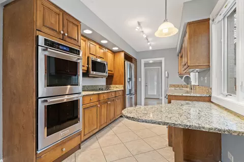 Kitchen - 1107 Aurora Way, Wheaton, IL 60189 photo 1 of 3