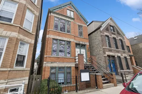 2141 N Oakley Ave #2, Chicago, IL 60647