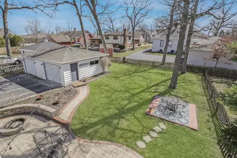 34 E Custer St, Lemont, IL 60439 photo 5