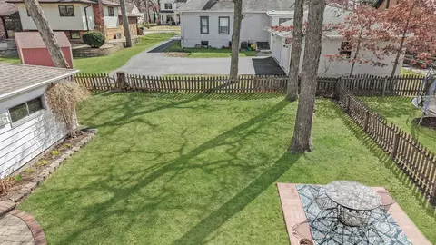 34 E Custer St, Lemont, IL 60439 photo 32