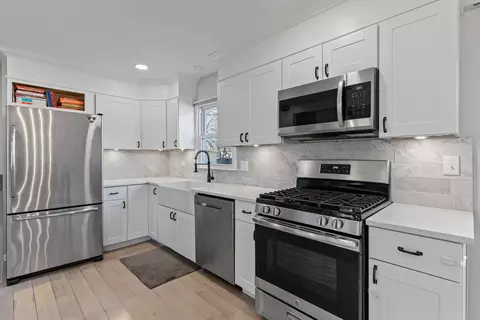1313 Dawes Ave, Wheaton, IL 60189 photo 4