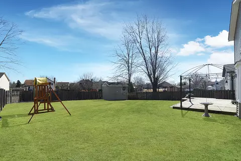 Exterior - 969 Trailside Ln, Bartlett, IL 60103 photo 3 of 11