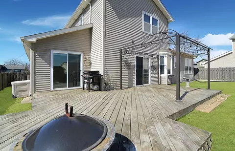 Exterior - 969 Trailside Ln, Bartlett, IL 60103 photo 7 of 11