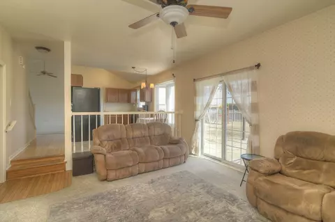 Living - 969 Trailside Ln, Bartlett, IL 60103 photo 8 of 9
