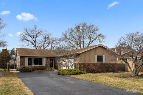 386 N Vista Ave, Lombard, IL 60148