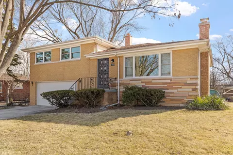 13053 S 71st Ct, Palos Heights, IL 60463