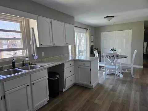 524 E Juniper Ln, Bradley, IL 60915 photo 7