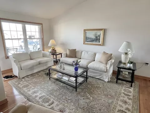 3006 Independence Dr, Peru, IL 61354 photo 5