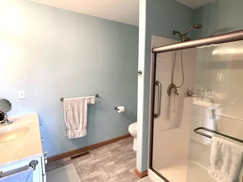 3006 Independence Dr, Peru, IL 61354 photo 19