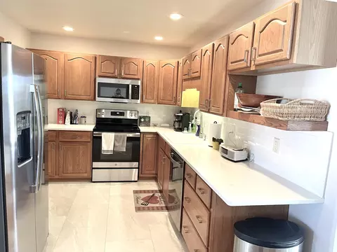 3006 Independence Dr, Peru, IL 61354 photo 12