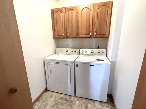 3006 Independence Dr, Peru, IL 61354 photo 15