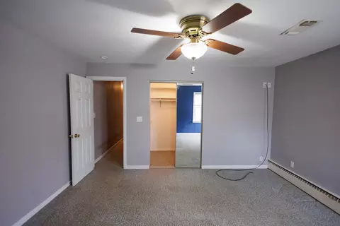 Bedroom - 595 Beckman Dr, Kankakee, IL 60901 photo 2 of 5
