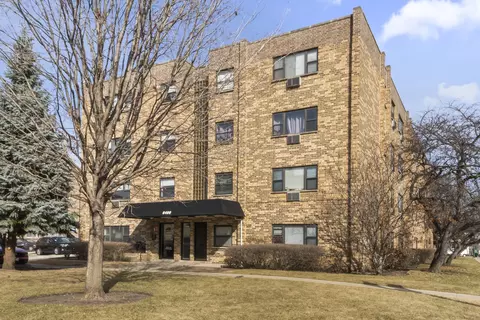 6400 N Ridge Blvd #304, Chicago, IL 60626