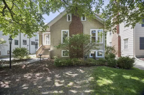 Exterior - 822 Forest Ave, River Forest, IL 60305 photo 4 of 5