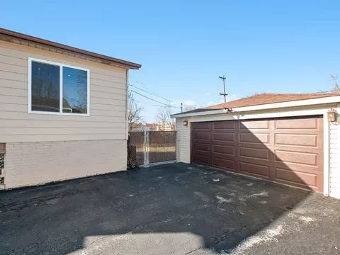 16324 Winchester Ave, Markham, IL 60428 photo 18