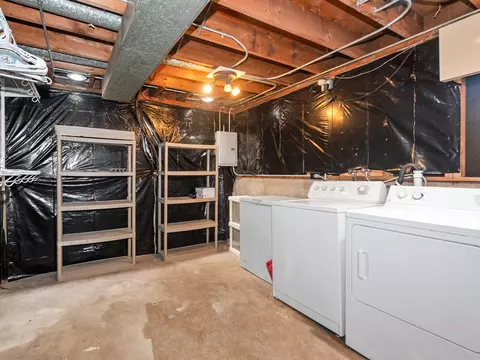 16324 Winchester Ave, Markham, IL 60428 photo 15