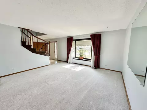1024 Concord Dr, Bartlett, IL 60103 photo 5