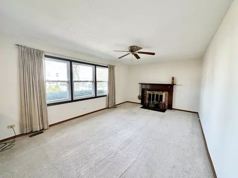 1024 Concord Dr, Bartlett, IL 60103 photo 14
