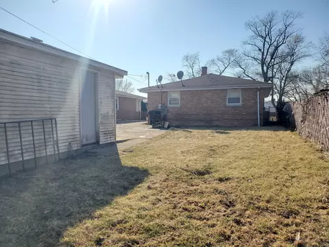 Exterior - 16225 Marshfield Ave, Markham, IL 60428 photo 2 of 3