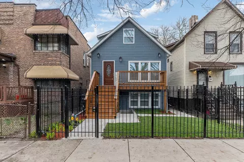 7011 S Cornell Ave, Chicago, IL 60649