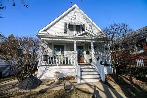 903 Wilcox St, Joliet, IL 60435