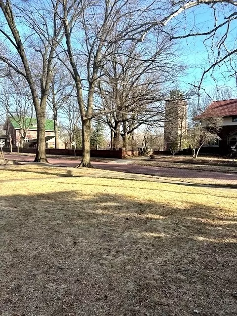 310 Highland Ave, Normal, IL 61761 photo 31