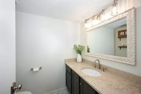 2263 Hiram Dr, Wheaton, IL 60189 photo 18