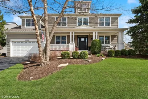 2300 Savanna Dr, Wauconda, IL 60084