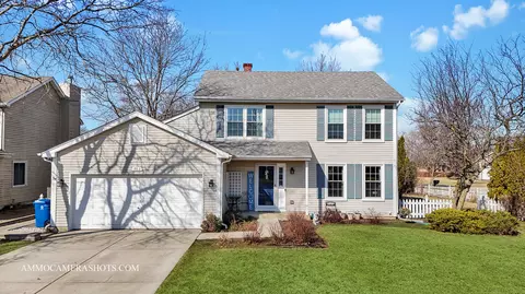 962 Longford Rd, Bartlett, IL 60103