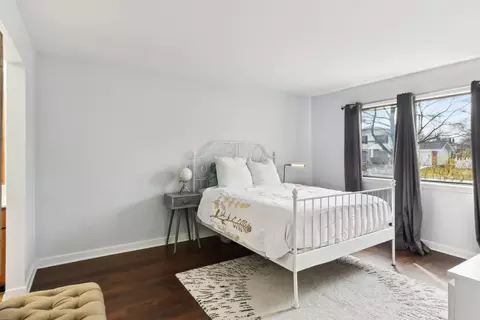 Bedroom - 307 Walters Ln #1A, Itasca, IL 60143 photo 1 of 4