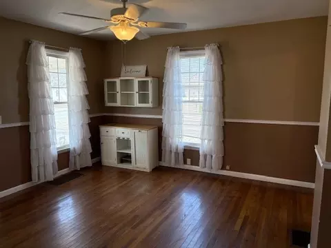 Living - 245 S 6th St, Sheldon, IL 60966 photo 2 of 3