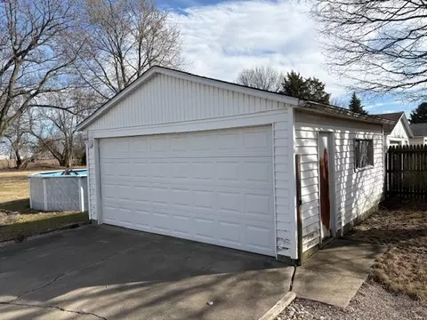 Other - 245 S 6th St, Sheldon, IL 60966 photo 2 of 2