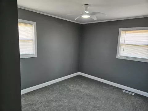 303 Wayne St, Park Forest, IL 60466 photo 12
