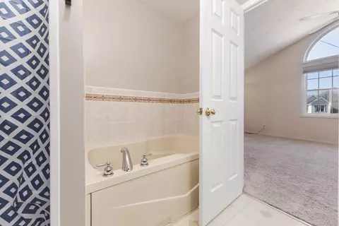 1516 Henry St, Normal, IL 61761 photo 26