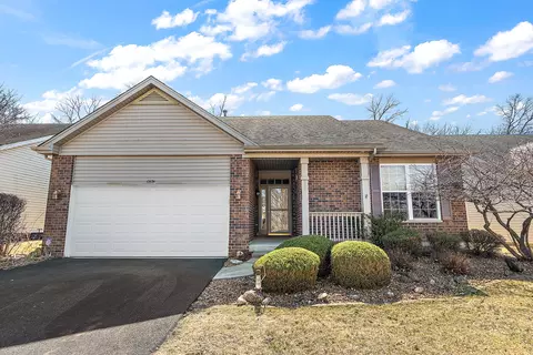 17121 Burton Ave, Lockport, IL 60441