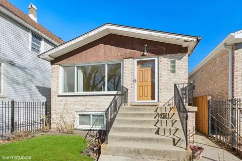 4203 N Saint Louis Ave, Chicago, IL 60618