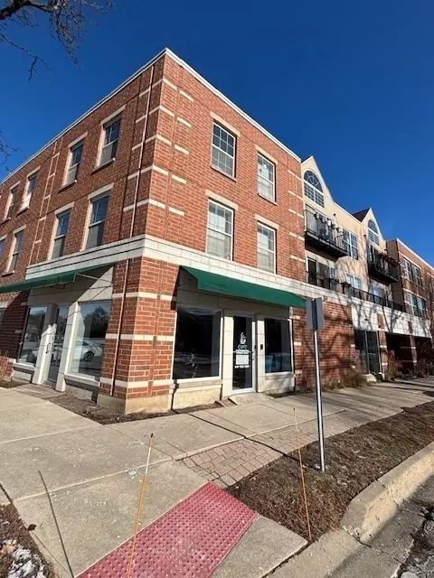 1800 Dewes St #314, Glenview, IL 60025