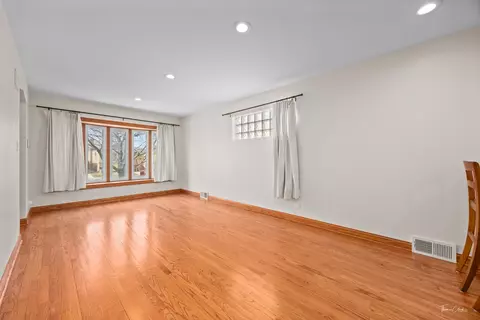 7153 S Springfield Ave, Chicago, IL 60629 photo 11