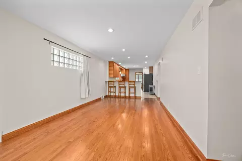 7153 S Springfield Ave, Chicago, IL 60629 photo 4