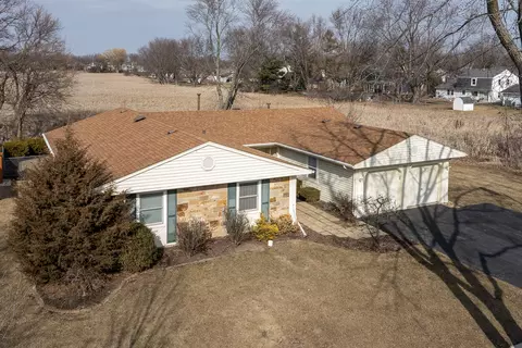 1912 Cloverdale Ct, Schaumburg, IL 60194