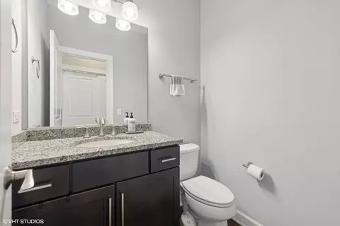 252 E 2nd St, Elmhurst, IL 60126 photo 10