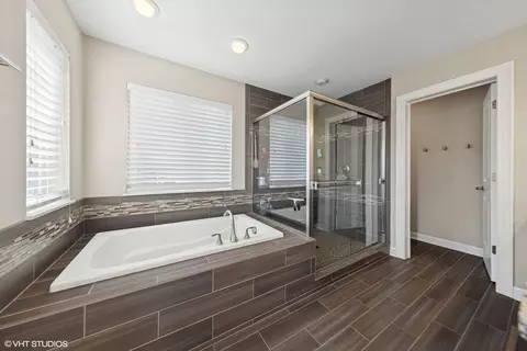 252 E 2nd St, Elmhurst, IL 60126 photo 14