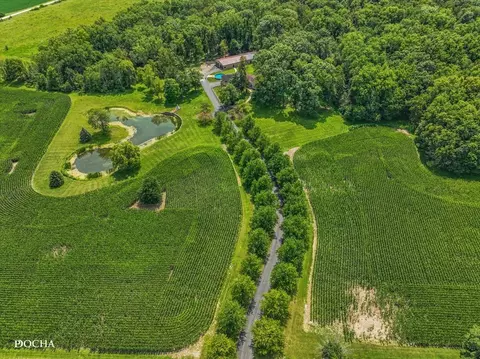 15092 Lisbon Center Rd, Newark, IL 60541