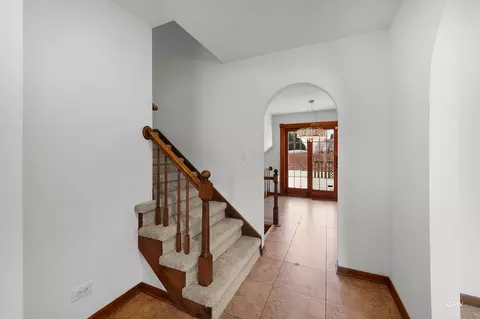 770 N 9th Ave, Addison, IL 60101 photo 9