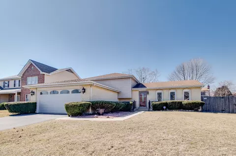 770 N 9th Ave, Addison, IL 60101 photo 2